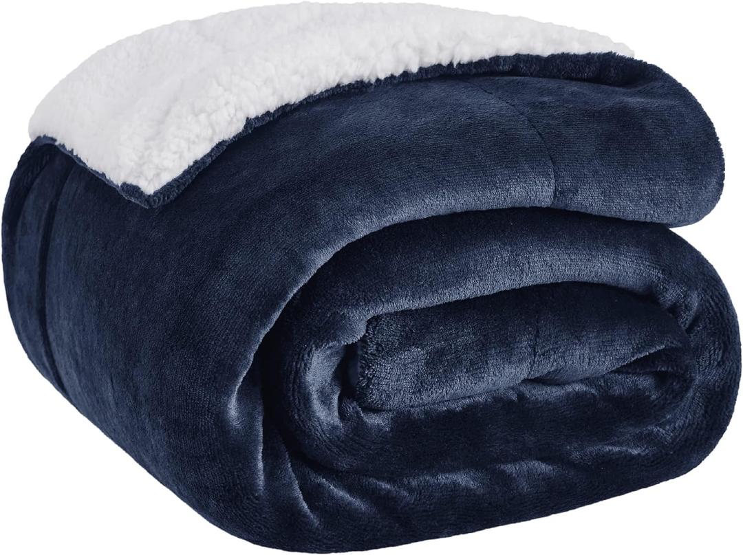 Bedsure GentleSoft Sherpa Fleece Throw Blanket for Couch, Non-Heated, Thick and Warm Throw for Women and Men, Soft Fuzzy Plush Weight Blanket for Winter, Navy, 50x60 Inches