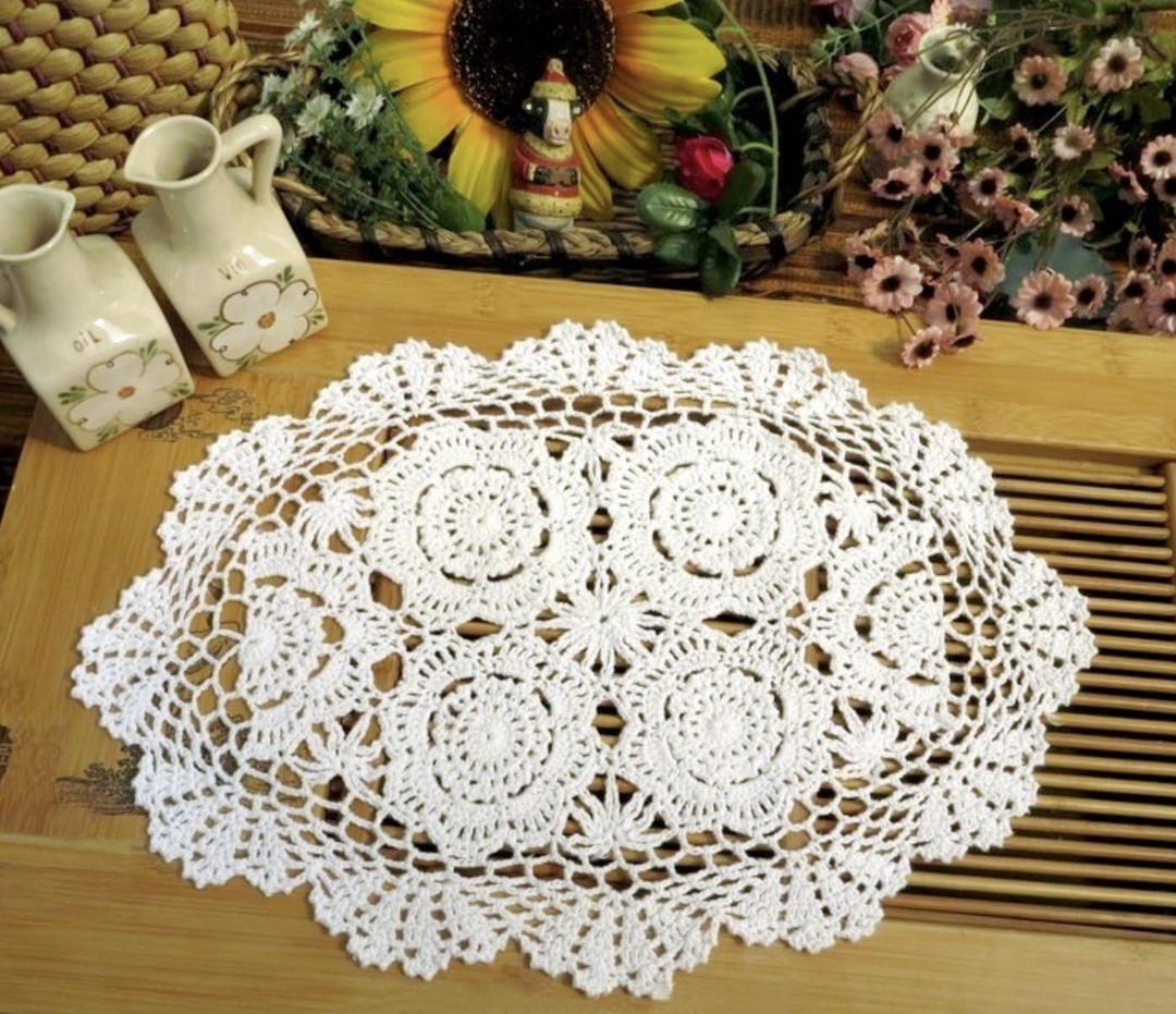 Phantomon Handmade Crochet Cotton Lace Placemats Doilies Cloth Crochet Coasters, Pack of 4, Oval Shape, White, 12 x 17 inch (White)