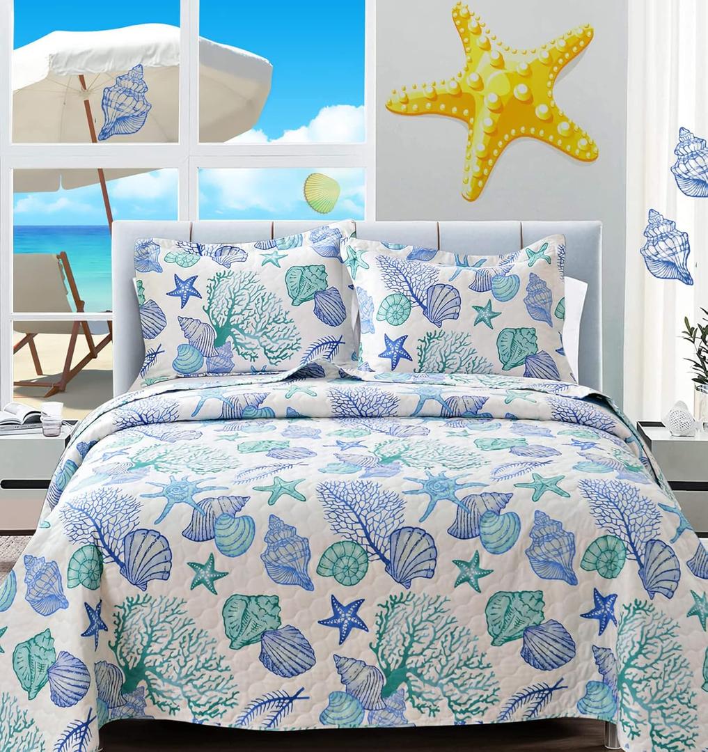 CHESITY Beach Quilts Twin Size 3-Piece Reversible Ocean Bedspread Coastal Bedding Set Summer Lightweight Starfish Seashell Conch Coverlet Set Bedding Cover Conch Sheet(68"x86") (Light White Blue)