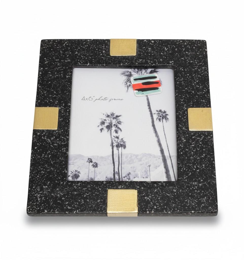 DI NV Black & Gold 4x6 Frame