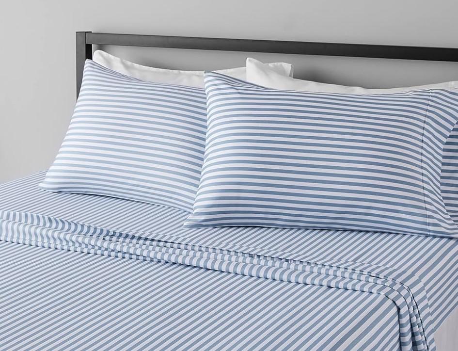 Amazon Basics Lightweight Super Soft Easy Care Microfiber Bed Sheet Set with 36-cm Deep Pockets - Single, Dusty Blue Pinstripe