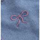 WDIRARA Women's Bow Embroidery Denim Shorts Y2k Jean Shorts with Pockets Light Wash 26 (Blue)