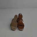 SM NEW YORK, Color Taupe, Size 9