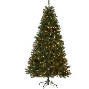 National Tree Company 7 ft Pre-Lit North Valley Spruce Artificial Christmas Tree, 500 Clear Lights, 1,096 Tips, Includes Stand, Green