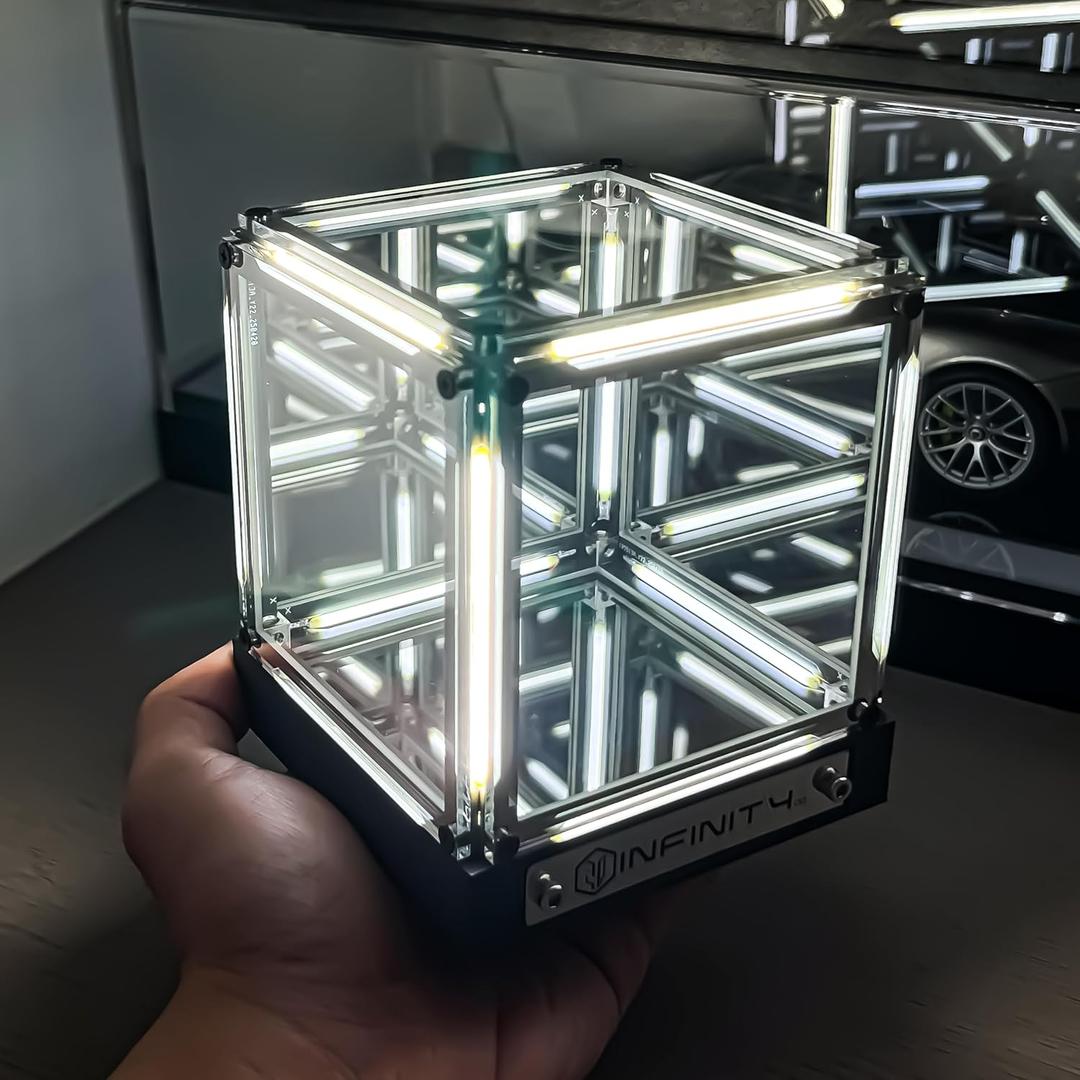 Infinity Hyper Cube LED Light One Touch Control Switch Endless Abyss Lighting Effect Wireless Long Lasting Battery Minimalist Night Light
