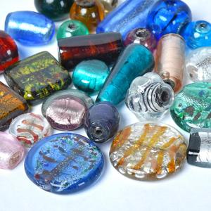 1 LB Bag of Assorted Glass Beads for Jewelry Making, Handmade Silver Foil Bead Mix for Bracelets and Necklaces, Crafting Beads Supplies Kit, Large Beads (Silver Foil Mix)