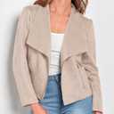 KIRUNDO Women's Faux Leather Suede Jacket 2024 Fall Fashion Light Long Sleeve Cropped Jacket Coats with Pockets(Beige Apricot, Medium)