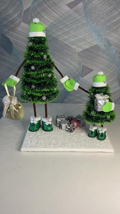 Chunful 2 Pcs Mini Furry Christmas Tree Table Centerpiece Decoration Small White Xmas Tree Tabletop Ornaments for Holiday Christmas Kitchen Home DIY Decorations