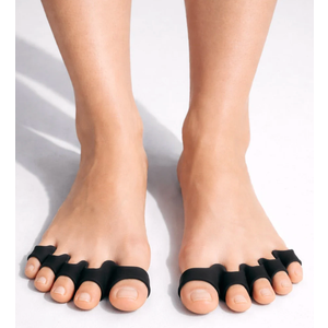 4 Pcs Silicone Toe Spacers  Toe Support toe separators for Women & Men | Yoga Toe Separators for Toe Straightening & Relaxation | Correct Overlapping Toes, Bunions, Hammer Toe (Black, 3.98)