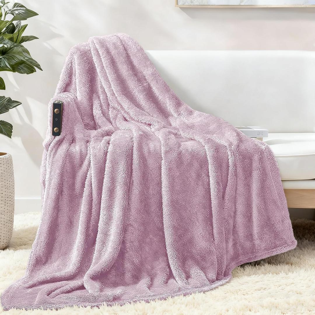 Exclusivo Mezcla Plush Fuzzy Fleece Throw Blanket Extra Large, Super Soft, Fluffy and Warm Blankets for Couch, Bed, Suitable for All Seasons (50x70 Inches, Light Purple)