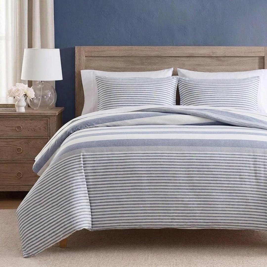 Nautica - Twin Size Comforter Set with Matching Sham