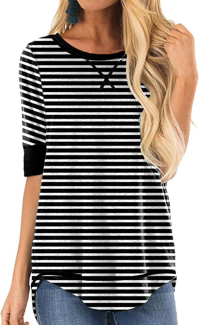 T Shirts for Womens Loose Fit Short Sleeve Casual Tops Cotton Ladies Tshirts Pullover Tees Crew Neck Side Split Tops (Black, S)