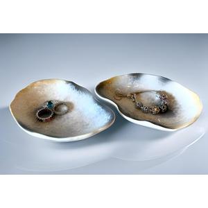 Top Brass Set of 2 - Large Ceramic Oyster Shell Jewelry Dish Trinket - Ring Earring Holder Organizer Tray - Glossy Glazed Finish Coastal Beach Decor