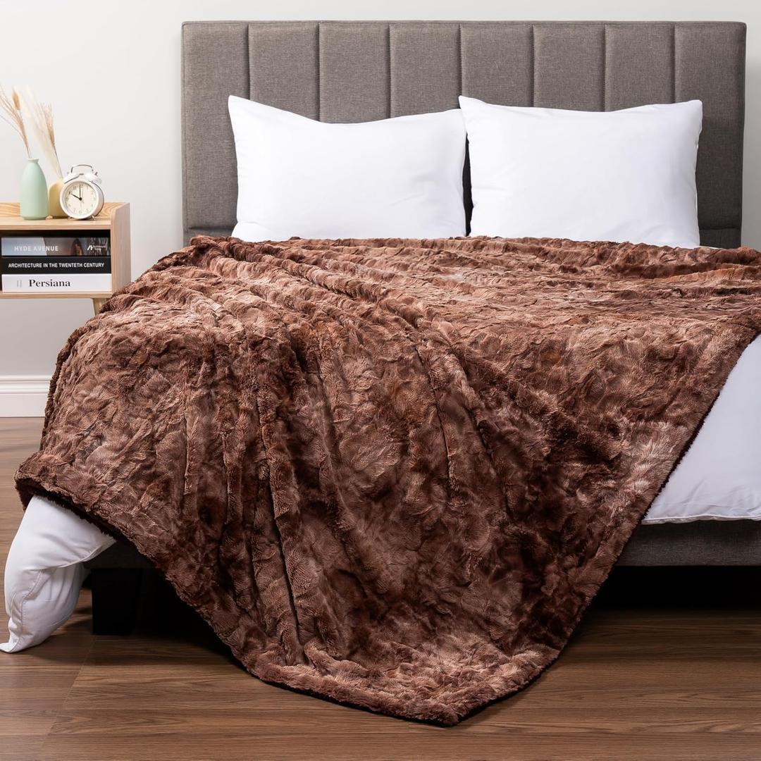 Pavilia Faux Fur King Bed Blanket - Tie-Dye Brown, Soft Fuzzy Warm Sherpa, Reversible Furry Shaggy Large Blanket, 90x108 (90 x 108 Inches - King)