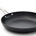 Non stick cooking pans