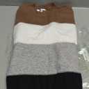 Medium Sweater Angashion 50% Acrylic 27% Nylon 23% Polyester