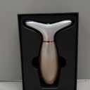 Facial Massager, 7 Colors Red Light Therapy for Face and Neck, Face Lift Device with 113F Heating Vibration for Multi Skin Care (Silver)