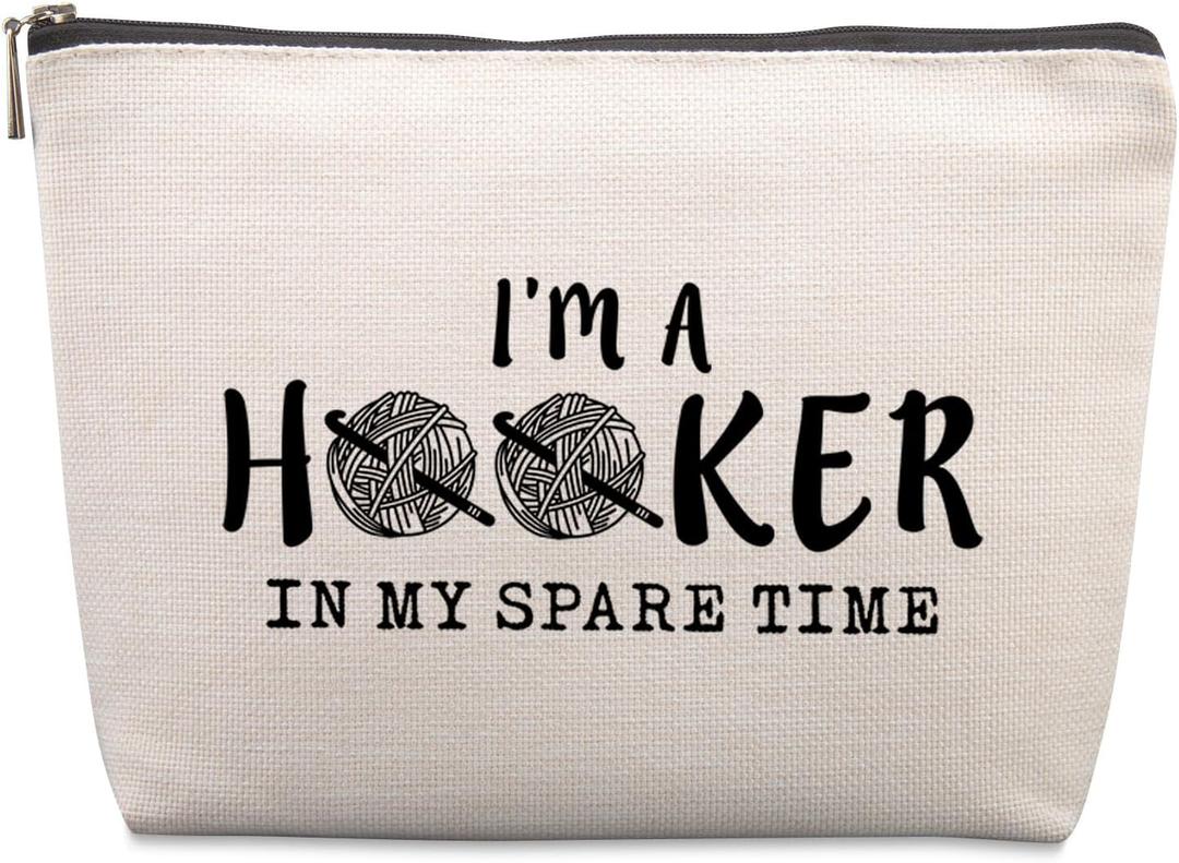 Funny Crochet Gifts Makeup Bag, Crochet Gifts for Crochet Lovers, Crochet Knitting Gifts Christmas Friendship Fun Gifts Funny Birthday Gifts for Women Friends Sister Mom Travel Cosmetic Bag