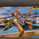 Hot Wheels Track Set with 1:64 Scale Toy Car, 4 Intersections for Crashing, Powered by a Motorized Booster, Criss-Cross Crash Track, Medium