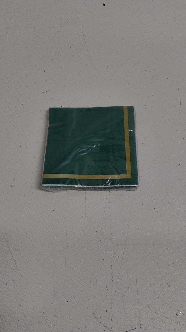 Unique 16 Ct Beverage Napkins