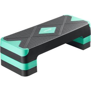 VEVOR Aerobic Exercise Step Platform, 28-Inch Workout Aerobic Stepper, Height Adjustable Fitness Training Step Deck Trainer with 4 Risers, Non-Slip Surface Bench for Home Gym Cardio Strength (Green)