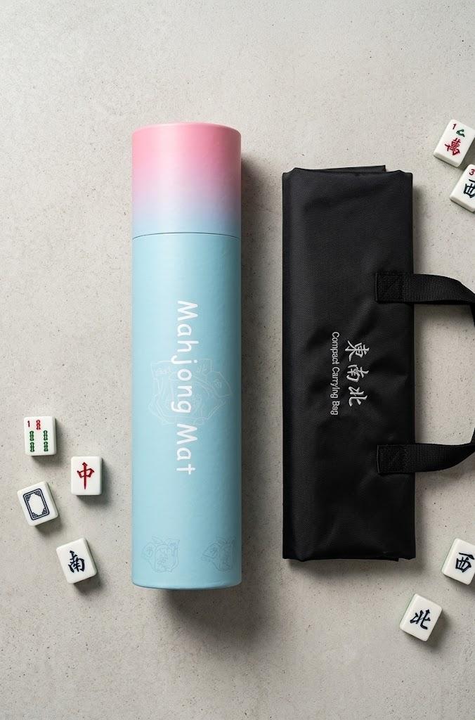 Mahjong Mat 31.5" x 31.5" Tropical Palm Tree Pastel Pink Blue Accents Non-Slip Noise Reduction Mahjong Tiles Table Cover for Dominoes Poker Card Board and Tile Games