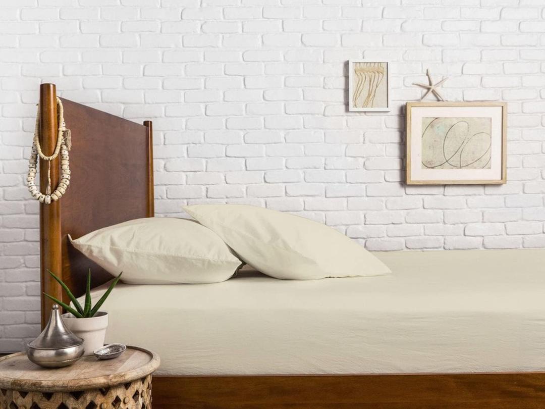 Ashton Sheets Premium 1000-Thread-Count Egyptian Cotton Full Fitted Sheet - Deep Pocket Full Size Fitted Sheet Only, Easy Snug Fit, Soft Sateen Weave Bottom Sheet, Fits Upto 18" Deep Mattress - Sand