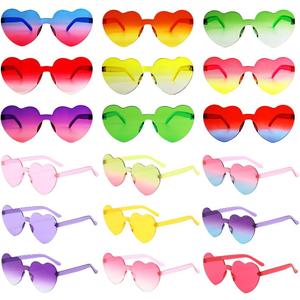 18 Pcs Heart Sunglasses Rimless Heart Shaped Glasses Transparent Frameless Sunglasses Fun Eyewear for Women Party Favors