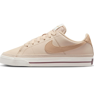 Nike Women's Sports Low Top Shoes,  Size 7