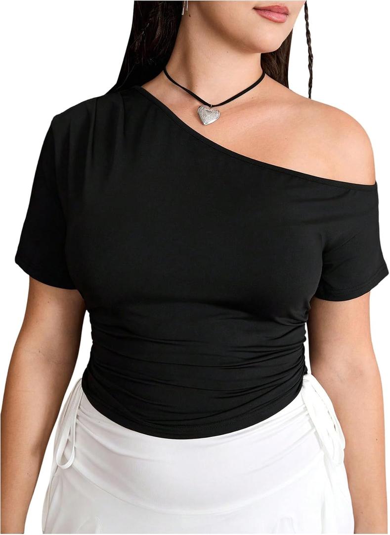 MakeMeChic Women's Plus Size One Shoulder Tops Summer Floral Asymmetrical T Shirt Ruched Short Sleeve Crop Top (X-Large Plus, Black)