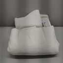 Charleston Estate Modern Farmhouse Floral Matelasse Coverlet with Scalloped Edges, 100% Cotton Breathable Bedding, King/Cal King, White Floral