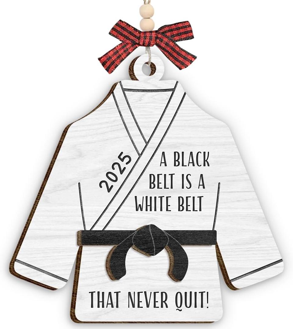 5 x Karate Ornament Boy 2025, Inspirational Gifts for Women Boy Girl, Motivational Gifts to Cheer Up A Friend, Coworkers, Besite, Wooden Ornament for Christmas Tree Decorations