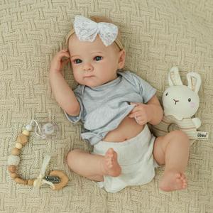 WOOROY Realistic Reborn Baby Dolls - 20 Inch Lifelike Newborn Baby Girl with Full Vinyl Body, Real Life Baby Doll Gifts Toy Set with Accessories for Kids Age 3+