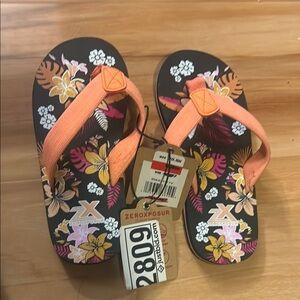 Zeroxposur Kids Flip Flops  Girls Sandals Water Shoes Girls Size 1/2