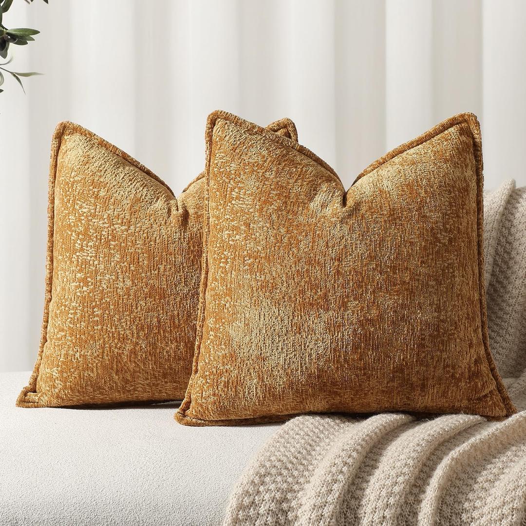DEZENE Pack of 2 Golden Brown Decorative Throw Pillow Covers 18x18 Cozy Soft Chenille Accent Vintage Square Couch Pillow Covers for Home Decor Bed Sofa Living Room