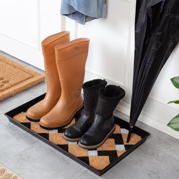 Black Metal Boot Tray with Tan & Black Chevron Coir Insert, 24.5" x 14"