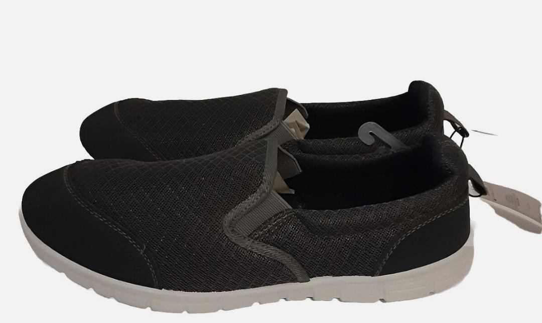 OT Revolution Slip On Shoes Mens Size 10 Gray Tennis Shoes NWT