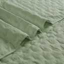 ROARINGWILD Sage Green Queen Size Quilt Bedding Set, Lightweight Soft Bedspread, Farmhouse Rustic Country Coverlet, Thin Cloud Comforter for Spring Summer, 2 Pillow Shams, 90x90 inches