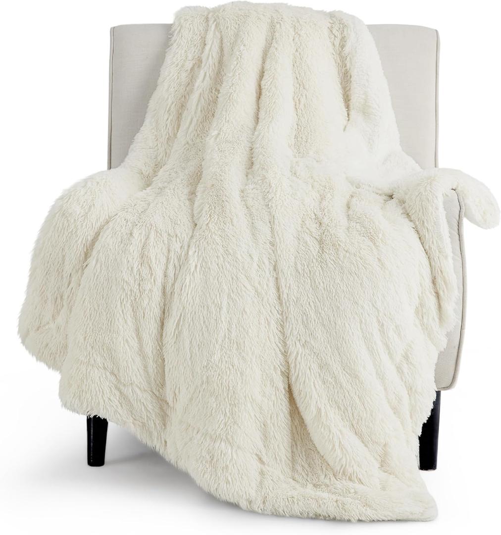 Bedsure Fluffy Cream Throw Blanket Gifts for Women, Men, Soft Fleece Cozy Fuzzy Sherpa Plush Warm Minky Thick Faux Fur Throws for Couch, Bed, Cream Decor House Blanket Gifts for Mom Kids, 50x60