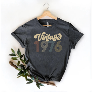 Vintage 1976 T Shirts for Women 50th Birthday Shirts Gifts Born in 1976 Tshirt Retro Short Sleeve Tee Tops (Gray, L)
