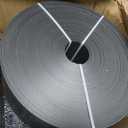 A ANLEOLIFE 100FT Flexible Plastic Landscape Edging Coil, 5" Black Garden Border for Yard, Flower Beds & Pathways, Anti-UV, 30 Stakes for Easy Install
