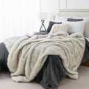 Battilo Large White Faux Fur Throw Blanket for Bed, 60"x80", Tip-Dyed