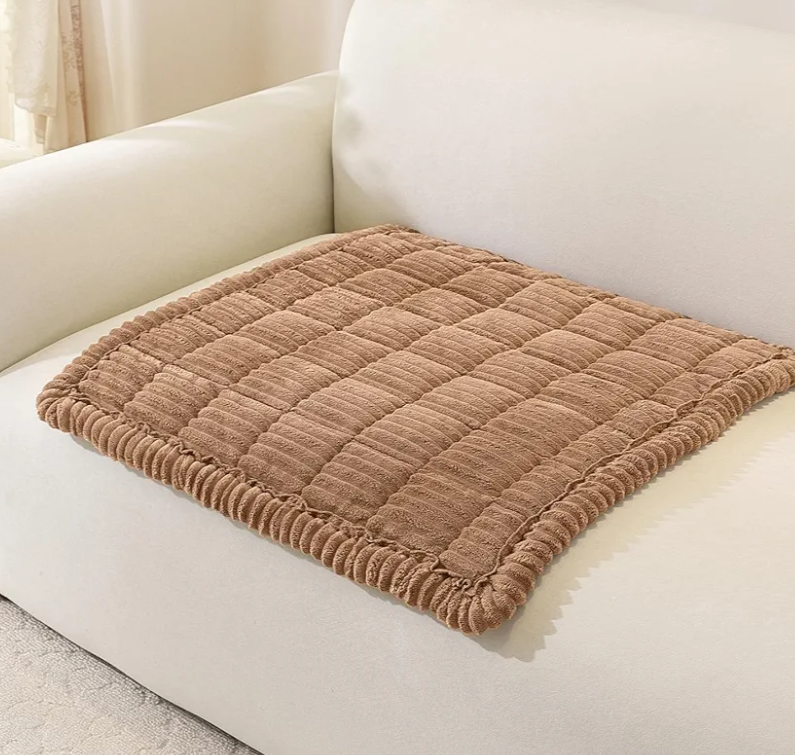 OstepDecor Washable Couch Cover for Dogs, Thick Pet Friendly Sofa Covers, Soft Couch Protector, Paw Cart Sofa Slipcovers, Cushion Protector for Leather, Sectional, Loveseat (27.6" x 27.6", Brown)