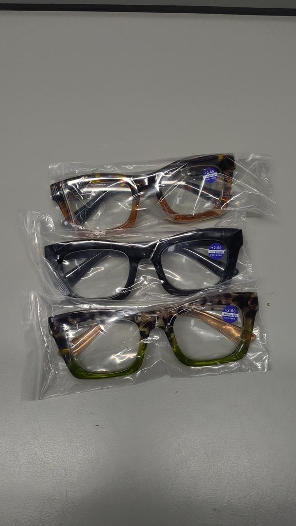 Oprah Style Reading Glasses for Women Men Blue Light Blocking Computer Square Readers with Spring Hinge 2.50