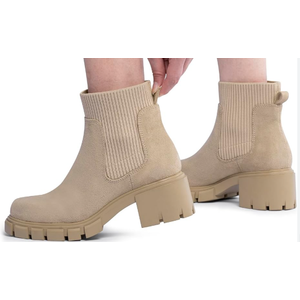 Women's Boots (6 1/2)