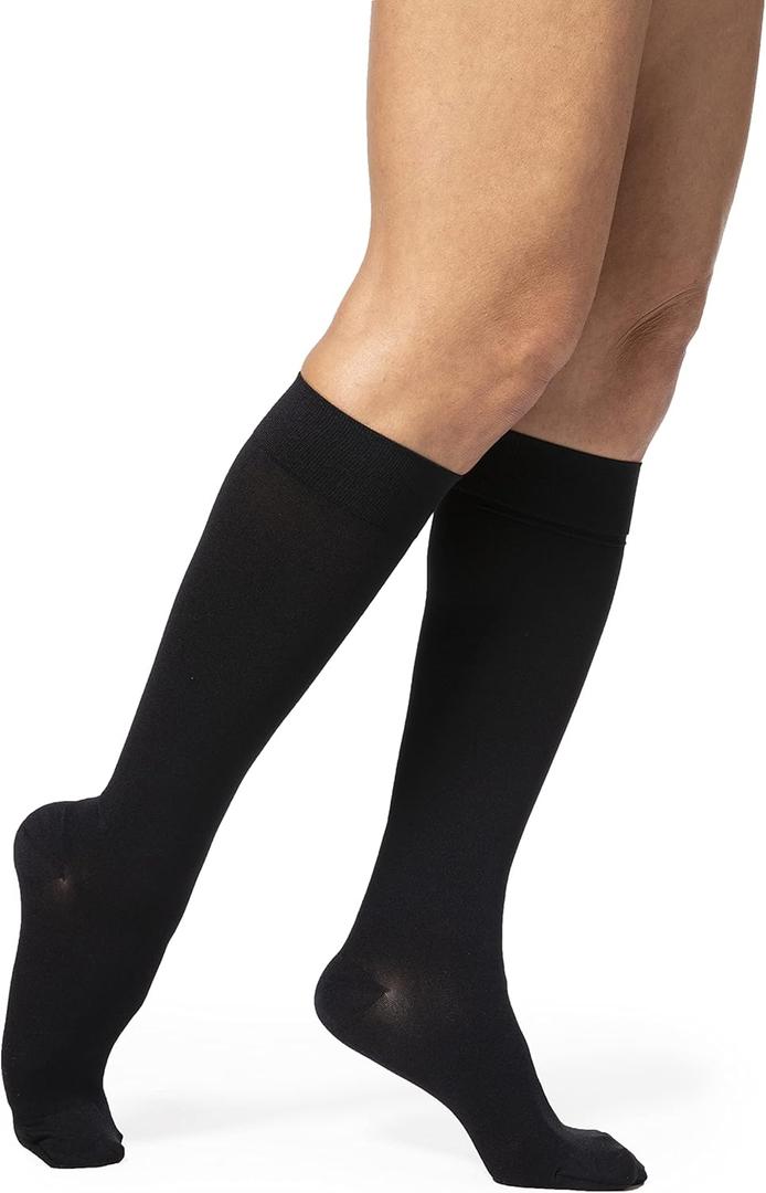 DYNAVEN by Sigvaris Women's Compression Calf-High Socks 20-30mmHg Weight - Closed Toe Design for Everyday Support - Medium Long - Black