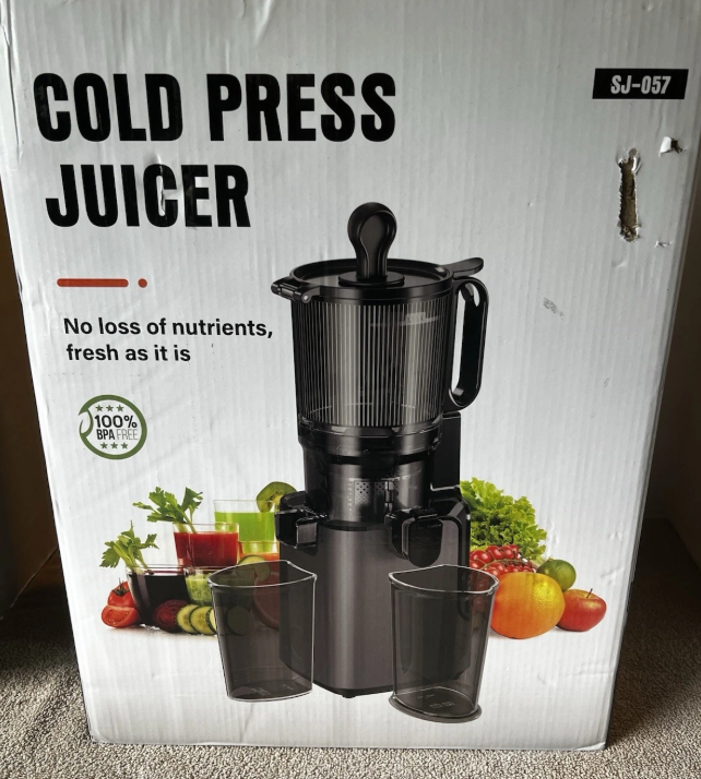 Cold Press Juicer SJ-057 With Large Feed Chute Slow Juicing Technology