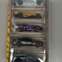 Hot Wheels Batman Toy Car 5-Pack, 1:64 Scale Die-Cast Batman-Themed Vehicles Including The Batmobile