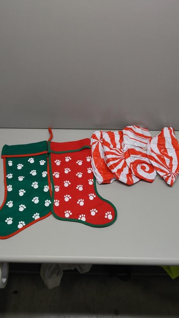 Christmas Decor, 2 Socks And Inflatable Candys