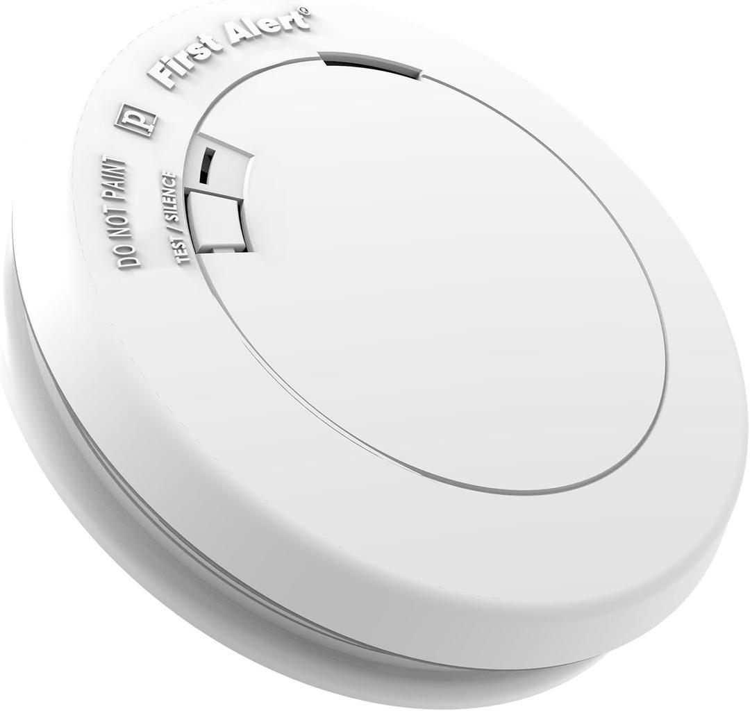 First Alert Slim Photoelectric Smoke Alarm with 10-Year Sealed Battery, PR710, White, Exp: 10 Years After Installation